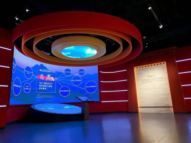 成都展览展架展示大香蕉啪啪啪制作安装