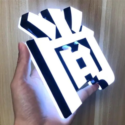 成都广告大香蕉啪啪啪外露发光字的制作程序