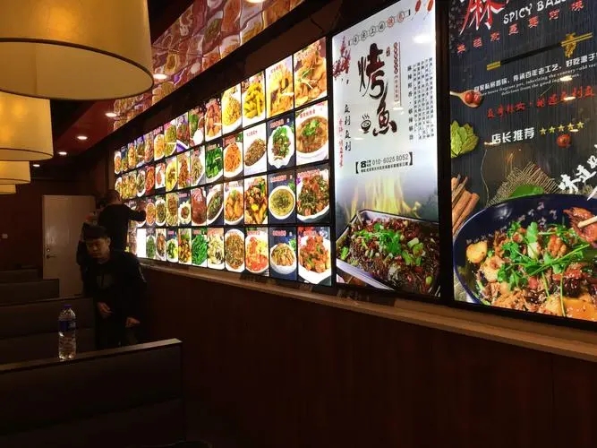 成都广告公司导视牌制作常见的材料有哪些？